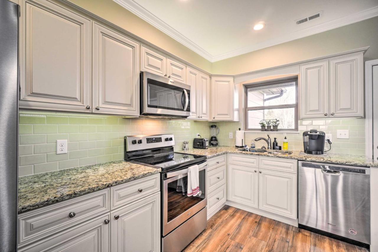 Chic Townsend Condo With Saltwater Pool! Esterno foto