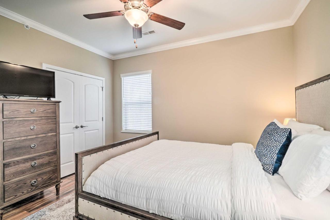 Chic Townsend Condo With Saltwater Pool! Esterno foto